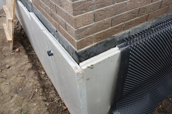 Moisture Control Service
