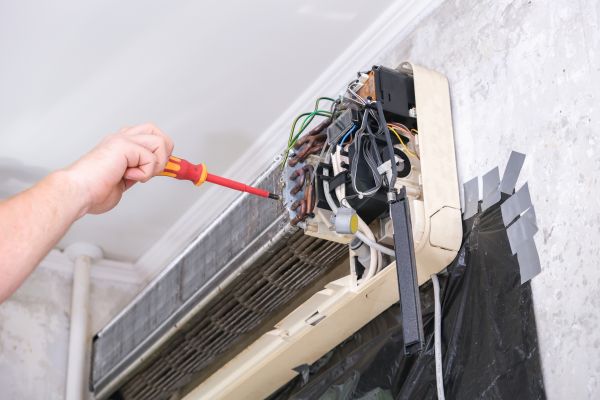 Minisplit HVAC Cleaning