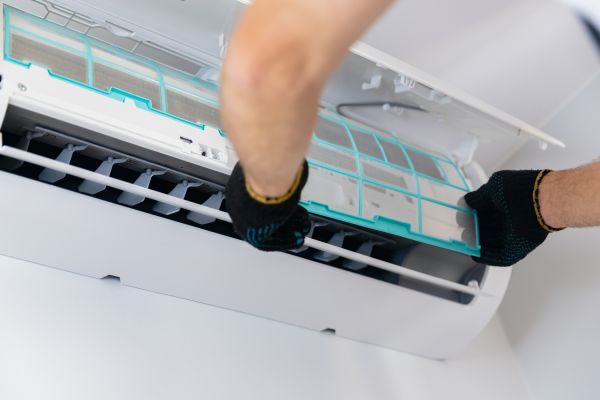 AC Duct Cleaning